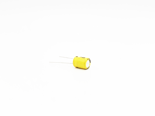 Condensateurs électrolytiques à hautes températures 100UF80V 10X13mm de la TW BOR