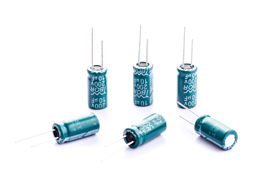 Condensateur électrolytique de radial en aluminium de 10UF200V 8x16mm pour le ballast électronique