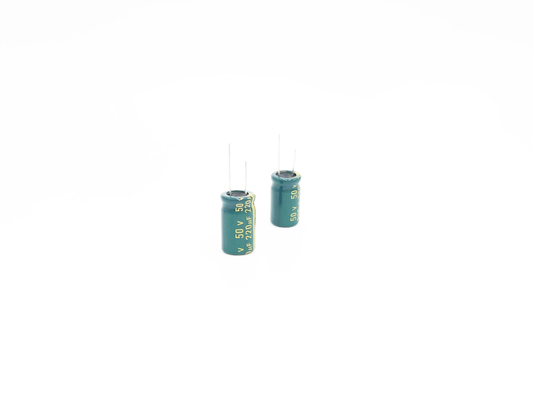 condensateur électrolytique en aluminium du condensateur 220UF50V de lumière de 10X16mm LED
