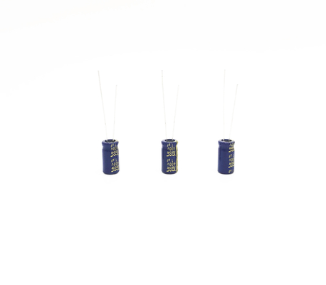 La température large en aluminium radiale de condensateurs électrolytiques de 1UF400V 6.3X12MM
