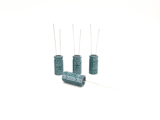 Condensateur électrolytique à courant d'ondulation élevée 8.2UF 400V 13X20mm