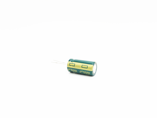 Lumière en aluminium élevée du condensateur électrolytique 1000UF 50V RoHS LED de Voltag