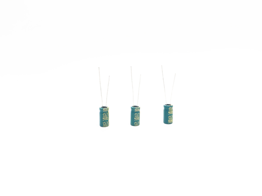 Cylindre 4.7UF 250V Al Electrolytic Capacitor 8x9MM ISO9001