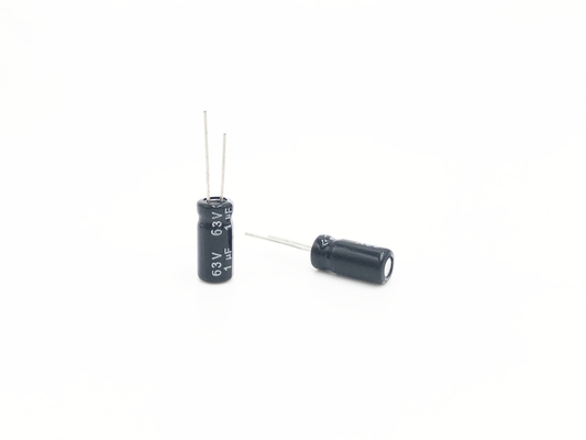 circuits à hautes températures radiaux de condensateur électrolytique de 5x11mm 1UF 63V