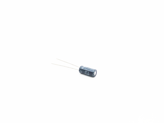 Tolérance radiale du condensateur électrolytique ISO14001 20% de 1UF 25V