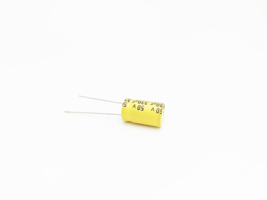 Condensateurs 130C 330UF 50V électrolytiques à hautes températures de 13X20MM