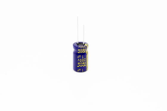 OIN 14001 de condensateur électrolytique d'Al du condensateur 10x13mm de PHT 10uf 200v