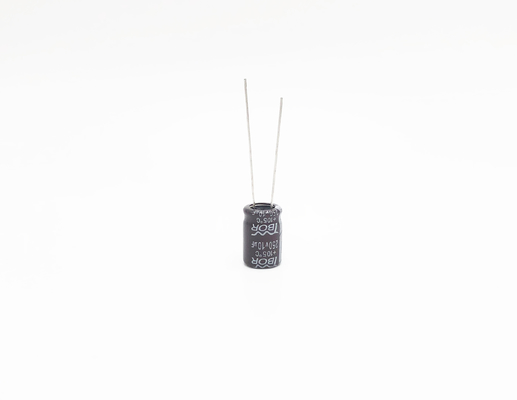 Condensateur large de la température 22X35MM 10uf 250v pour la lampe de sauvegarde d'énergie