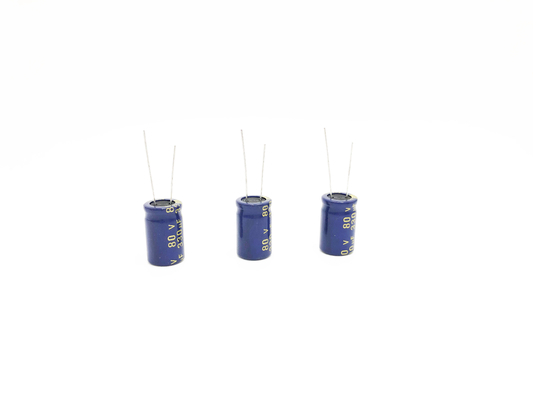 chaîne étendue électrolytique en aluminium de capacité du condensateur 10X20mm de 150uF 80V