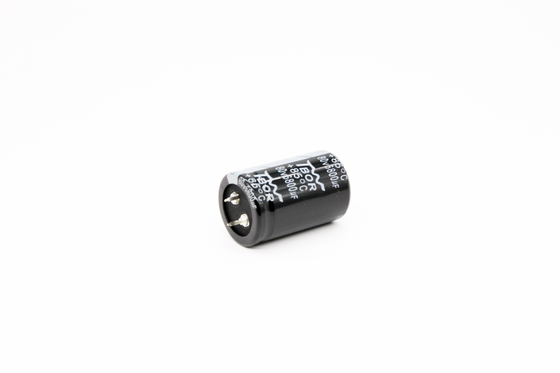 condensateur de filtre d'alimentation d'énergie du condensateur 6800uF 80V de 30x50mm UPS