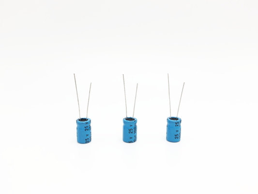 condensateur 8x12mm d'ampère de la voiture 220uF25V pour des circuits d'inversion de polarité